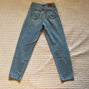 Levi’s High Loose Taper Jeans - 26”x30”